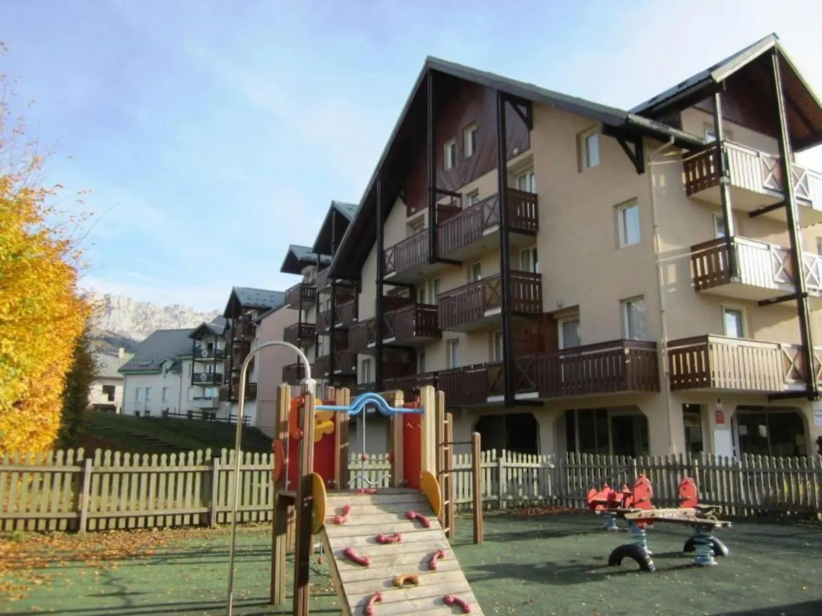 Apartment Studio Cabine Au Centre De Villard-De-Lans Avec Balcon Et Commodites%! - Fr-1-689-98